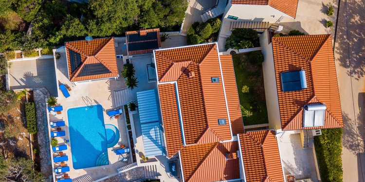 Beachfront Villa Gradina